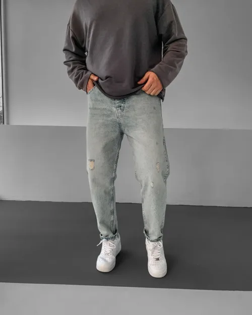 Buz Mavisi Yırtıklı Taşlamalı Boyfriend Jean Pantolon